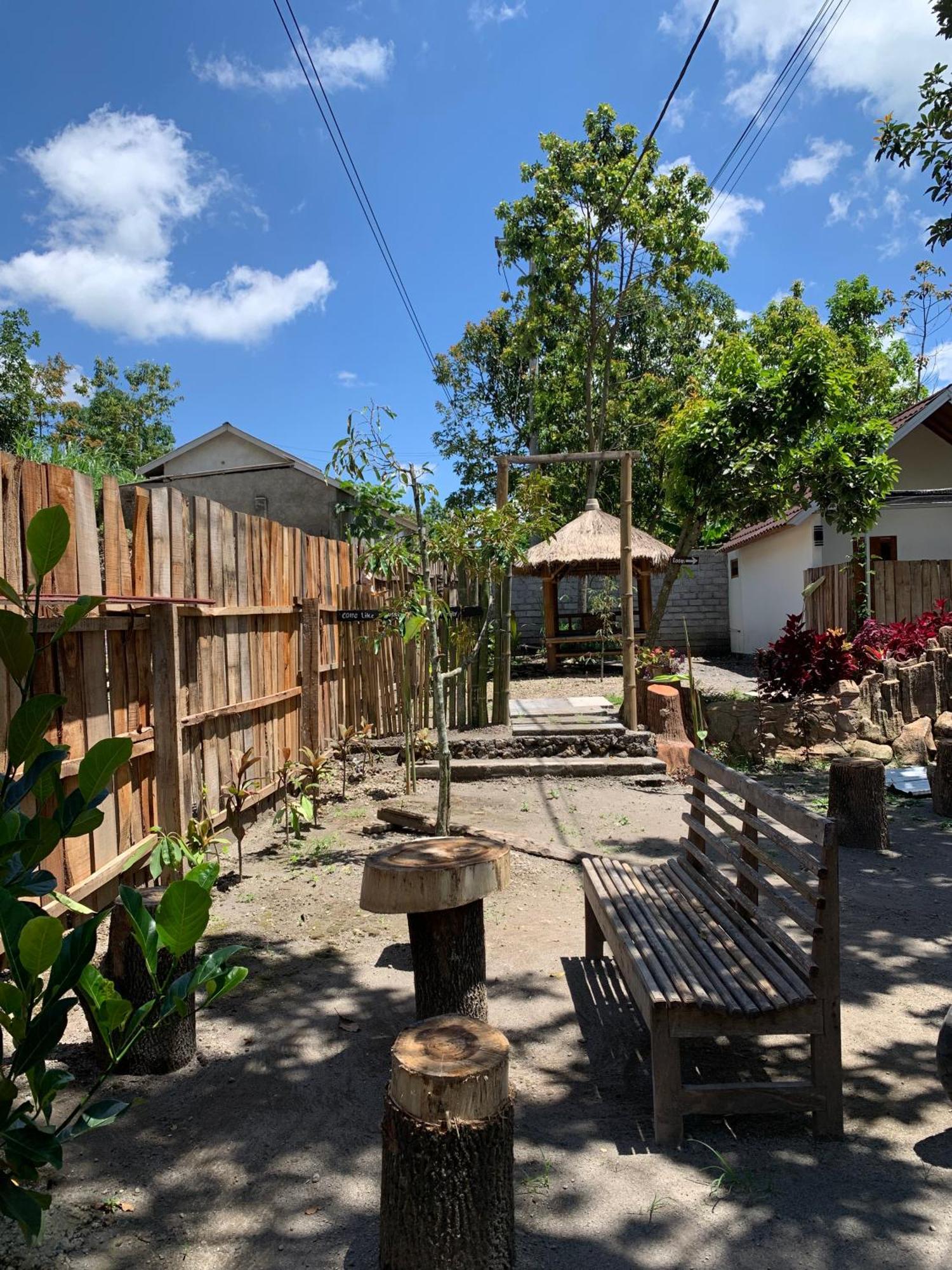 Avocado Homestay Tetebatu Zewnętrze zdjęcie